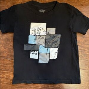 Boys ERRANT graphic tee.